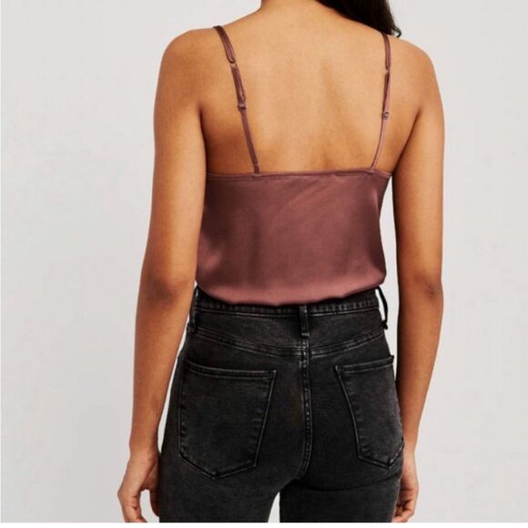 Abercrombie & Fitch Mauve Lace Bodysuit - Picture 3 of 11